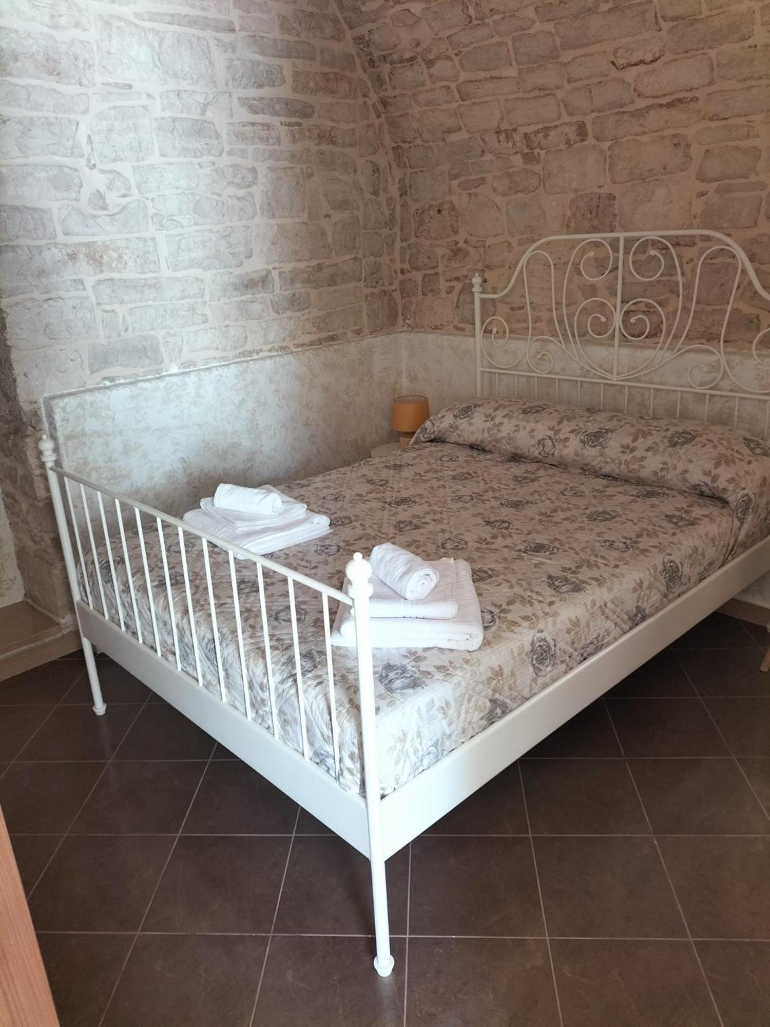 H2O Giovinazzo Villa Eksteriør billede